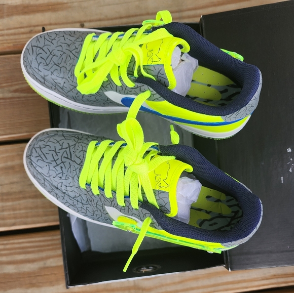**CUSTOM** Nike Air Force One low ~ Cement Volt BLACK FRIDAY SALE - Picture 3 of 16